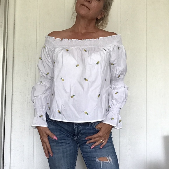 NWT BISHOP + YOUNG PINEAPPLE PRINT OFF THE SHOULDER TOP SIZE MEDIUM - Picture 6 of 14